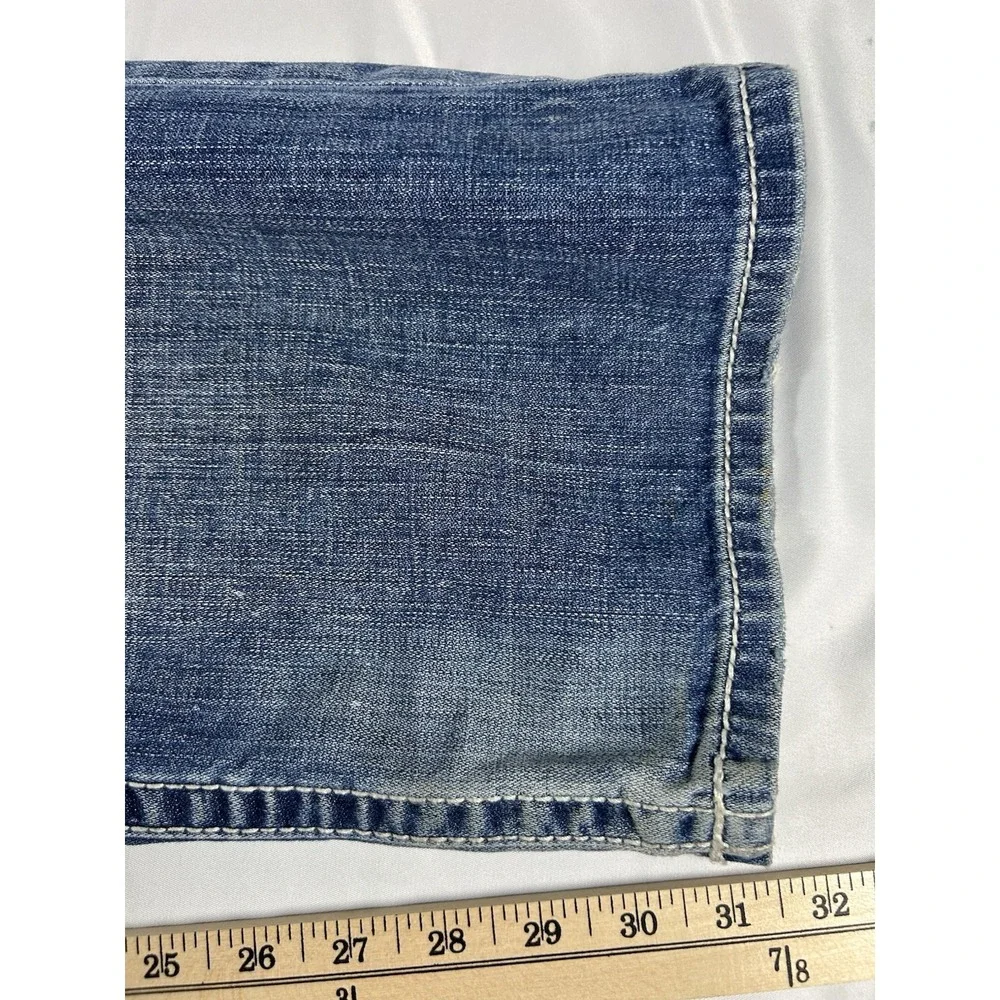 BKE Tyler Straight Jeans Mens 34R Blue Distressed Medium Wash Thick Stitch Denim